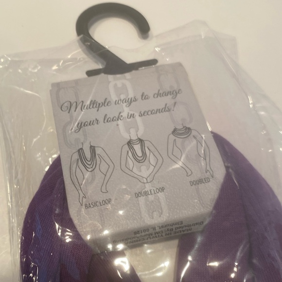 NWT Bundle of 2 Infinity Scarves - Picture 4 of 5